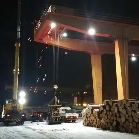 寒夜安装装卸设备 ，为决战目标高筑基石