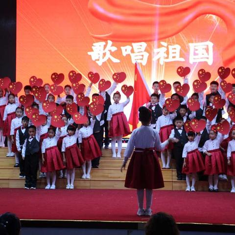 “爱伟大祖国 唱经典红歌”🇨🇳🇨🇳日照市第二实验小学～～二❤️六中队❗️大合唱比赛！