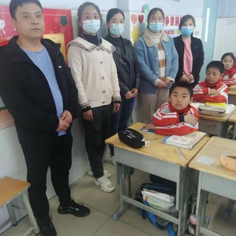 家校共育，共促成长