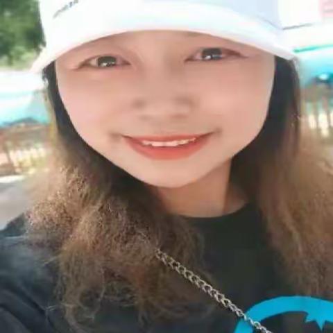 教师成长篇（十四）                                 幸福敲敲操