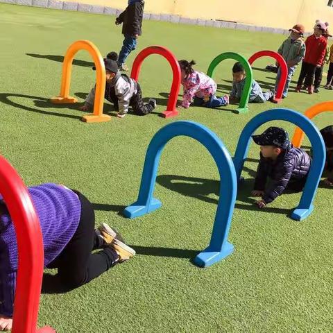 东关幼儿园小一班一周精彩回顾
