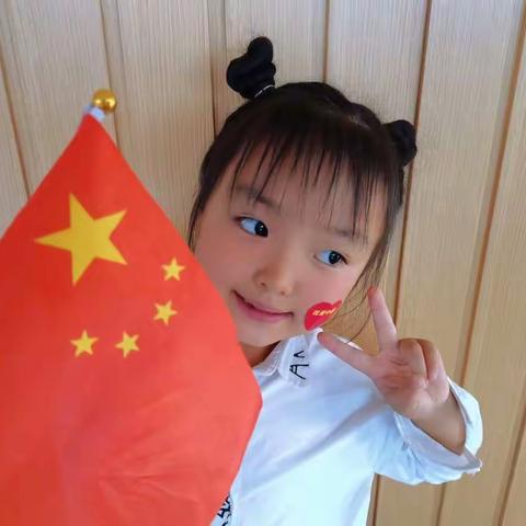 沁源紫丹幼儿园金牌三班～赵思涵小美女