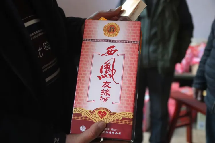 30多块钱的西风酒