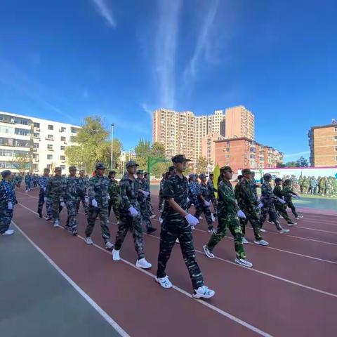 青春集结，迷彩绽放——阳泉六中2022级新生军训纪实