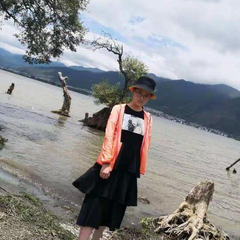 矢志耕耘结硕果，天道酬勤传佳音