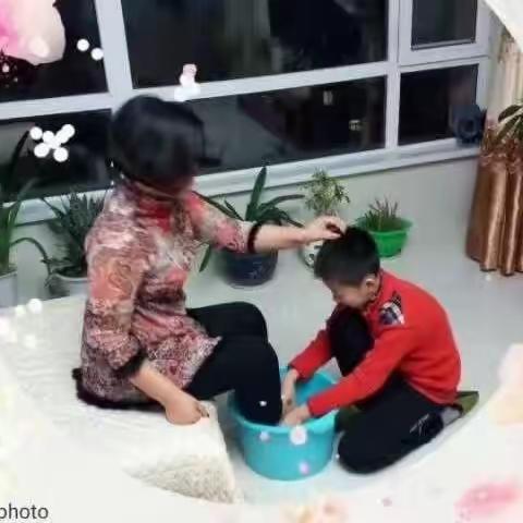 儿子的老照片，回忆满满当当的！小时候好可爱呀！