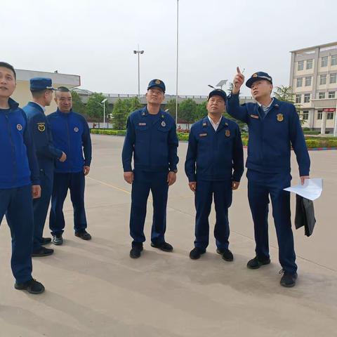 支队督导组深入高新二十路专职站开展作战训练安全工作专项督导检查