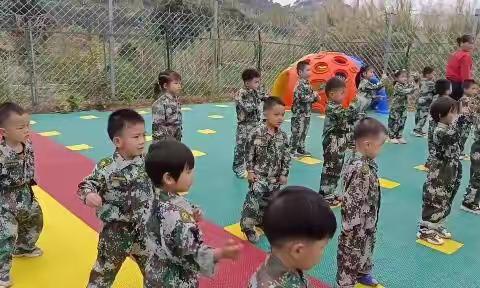 中一班幼儿园生活的点滴