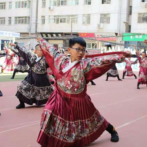 以武追梦绽放生命精彩，五育并举提升教育内涵——记兰州市城关区一校一品金塔路小学中华武韵展示