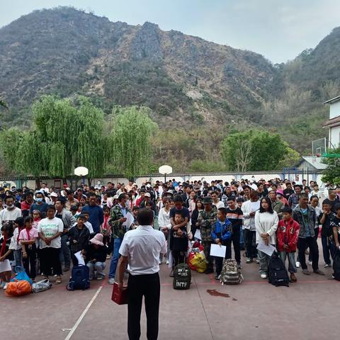 营造校园安全氛围，创造温馨学习环境——锦屏镇灰窑完小2022-2023学年第二学期安全宣传工作活动剪影