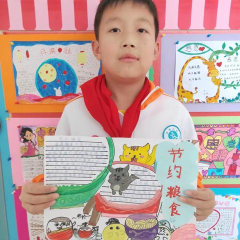 晨曦中队：节约新食尚 光盘我最靓