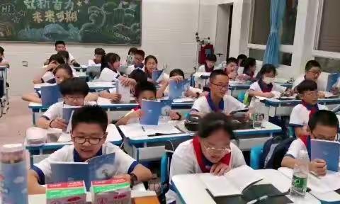 最美的初一，最美的自己，最美的2207