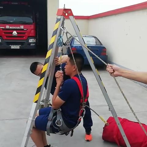 消防器材常熟悉 提高救援战斗力—黎城消防大队开展消防器材熟悉与培训