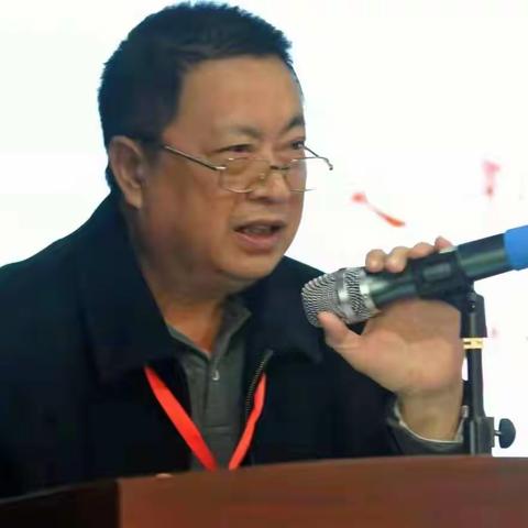 弘扬国粹，再接再厉：为建设中华诗词强市而努力奋斗！遵义诗联学会“五代会”简讯