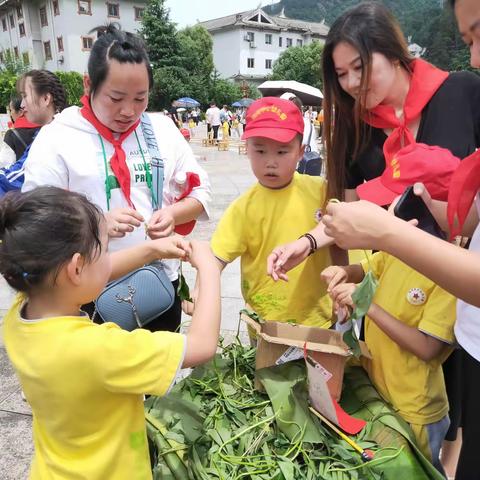 2021年全国学期教育宣传月“砥砺十年 奠基未来·传承民间游戏 穿越时光过六一 ”主题活动