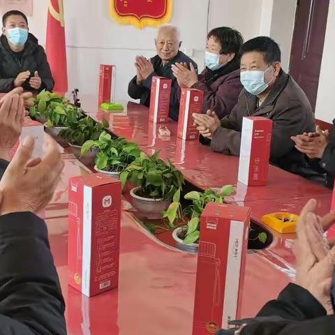 武安市阳邑镇柏林寨上村委会支援服务队于2022.1.17日正式成立。服务队包括三个工作小组。