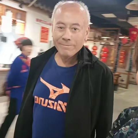 好友相聚焦作