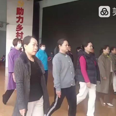 莫道桑榆晚 为霞尚满天
