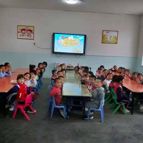 李官营幼儿园“快乐六一·有你相伴”六一活动