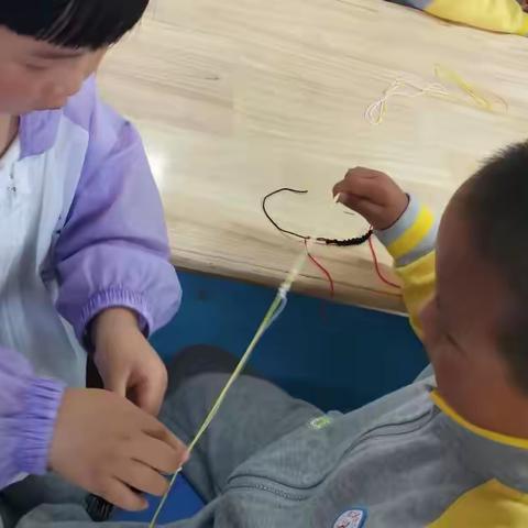 编五彩手链庆端午安康