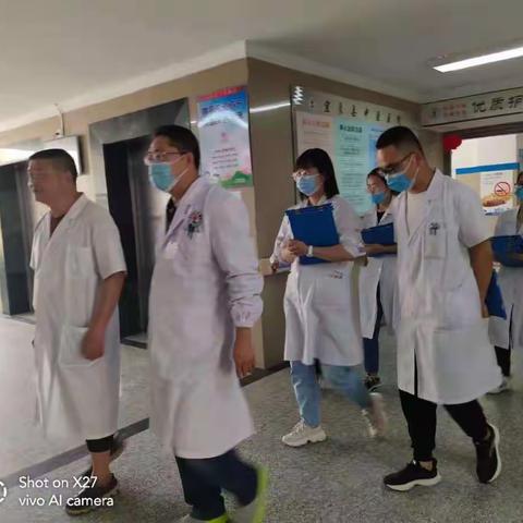 宜良县中医医院针灸推拿康复医学科“名医”查房，强化科室中医药综合服务能力建设