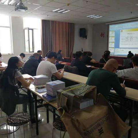 药山街道清雅居社区人口普查培训会