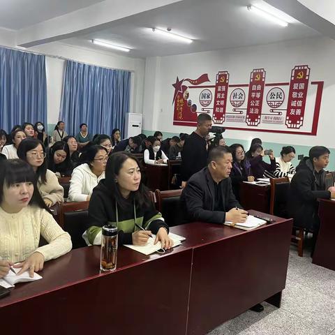 名师示范引活水，任务群里探新知——朝阳县第三批小学语文名师联动教研活动