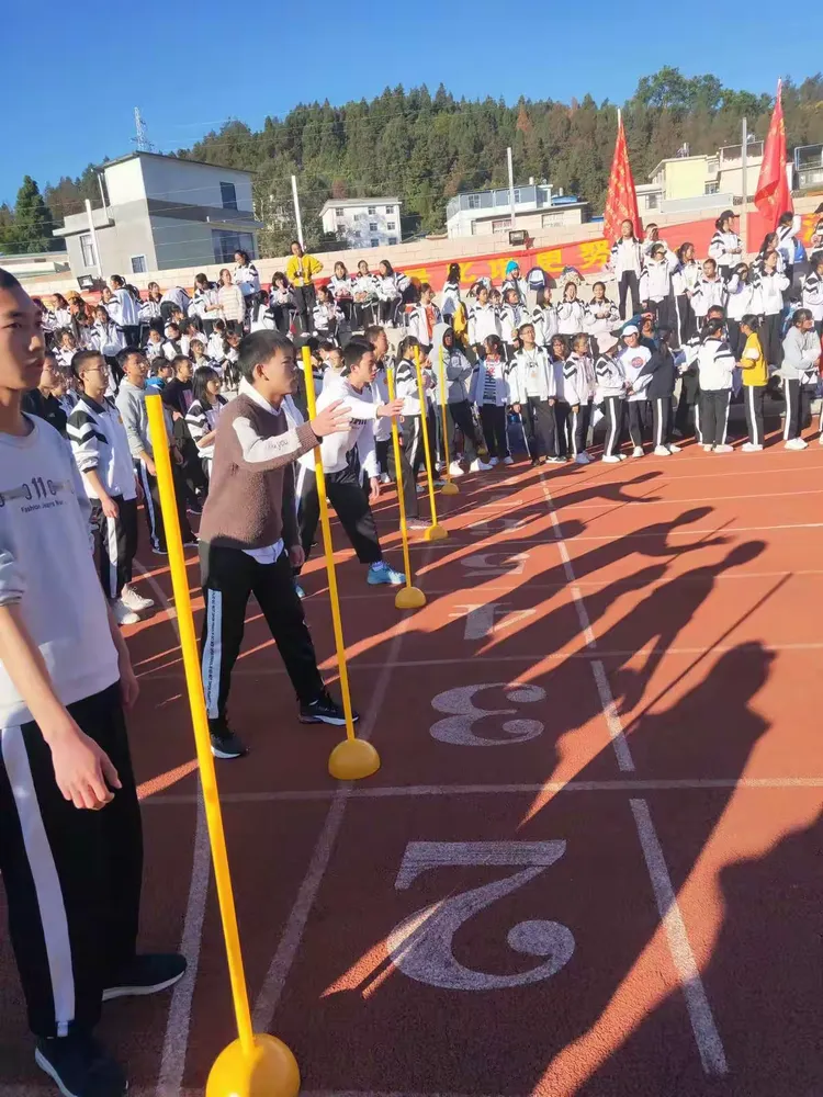 大姚一中2019年高二年级冬季运动会
