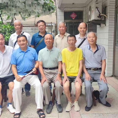 古稀战友聚无锡