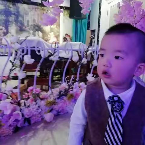 祝宝贝们快乐成长