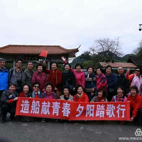 春风拂晓的美篇