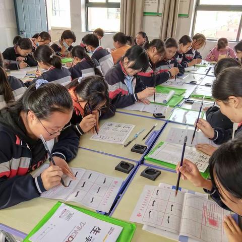 多彩社团  追梦启航——官池初中活动站开课啦！