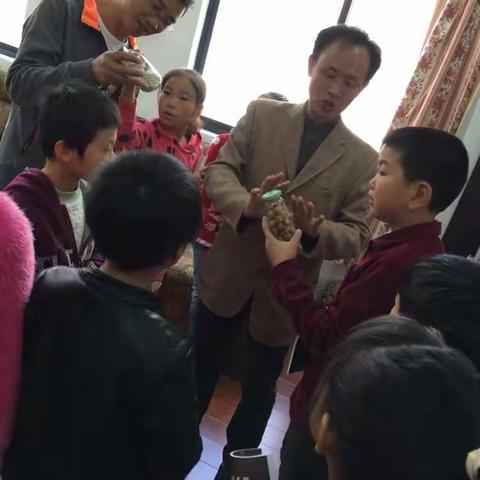 社团活动进书院 参观学习两相悦——记大同二小参加汪国云作文微课堂活动