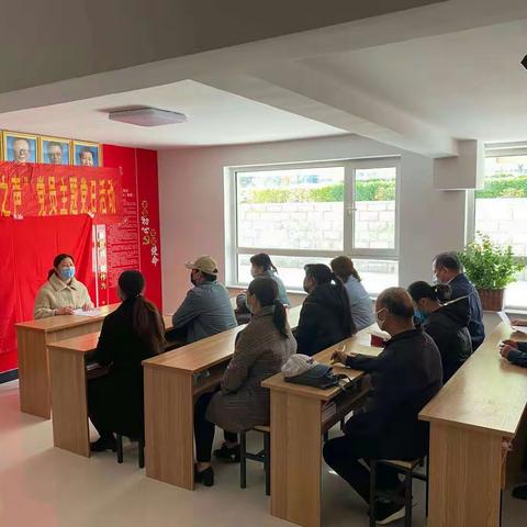 兴华路街道明珠东社区开展"13号之声"主题党日活动