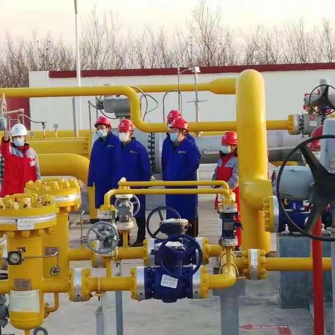 相约冬奥一扛红旗、当先锋   阳原县市场监督管理局在行动