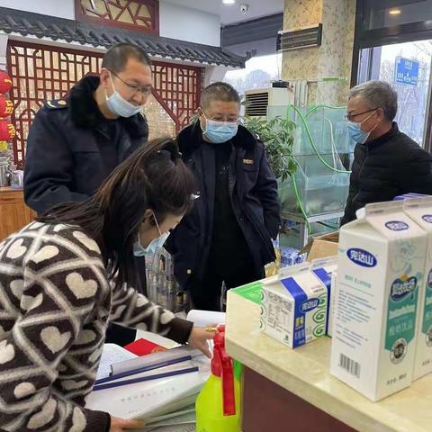 相约冬奥一扛红旗、当先锋    阳原县市场监督管理局疫情防控在行动