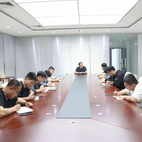 保税办迅速传达市政府全体（扩大）会议暨廉政工作会议精神
