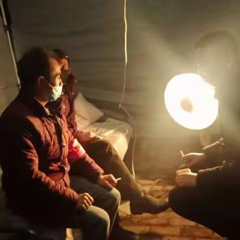 党员冲在前，防控在一线