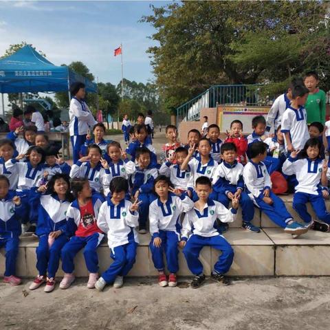 独一无二的二（1）班