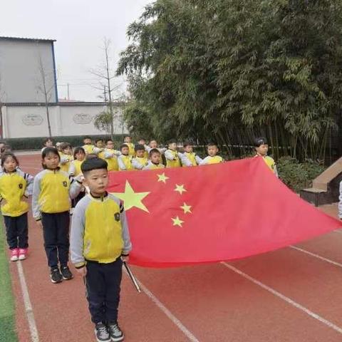 小仪式 大情怀-北湖小学升旗仪式活动报道