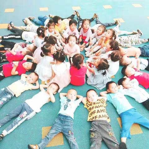 我们的一期幼儿园生活🌹🌹