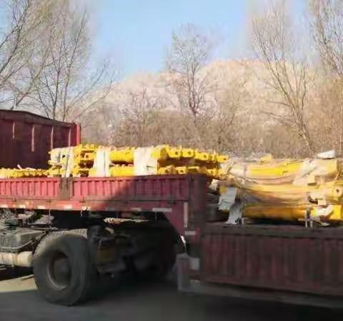 太西中心完成闲置物资转运工作