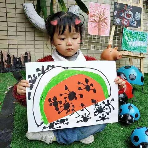 中一班尹佳燕大画家作品