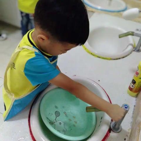 教育实验幼儿园清怡园小六班快乐活动之洗手篇