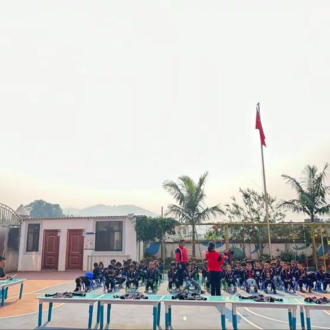 【我能行，我能干】 双龙幼儿园 “小中班组” 幼儿自理能力比赛