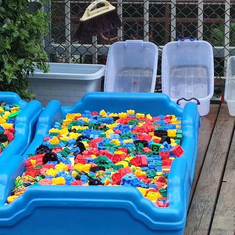 康贝儿金林碧水幼儿园五一节收假消毒工作