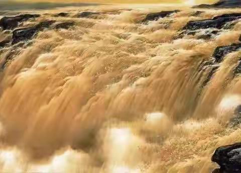 感悟黄河精神 磨砺青春意志，——昌邑市外国语学校云端音乐欣赏课《保卫黄河》