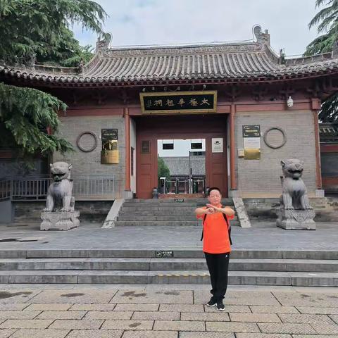 圆梦之旅:在获得第四届全国老健会太极拳剑交流比赛第一名、第二名后，畅游陈家沟、少林寺！