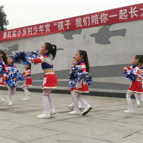 我运动 我健康 我快乐 一一记青杠实验小学首届亲子运动会《篮球神投手》掠影