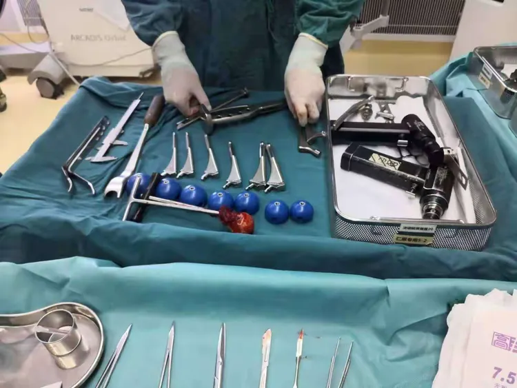 刀光剑影中带你揭开骨科手术的神秘面纱